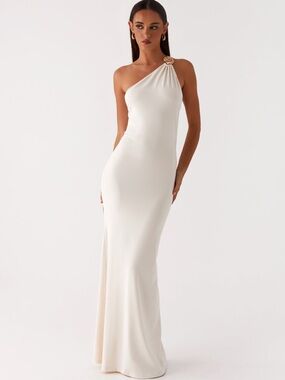 Peppermayo Cream One-Shoulder Gown with Shoulder Ring